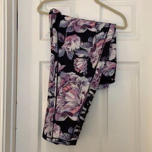 Ideology Plus size floral yoga pants, cute leg detail